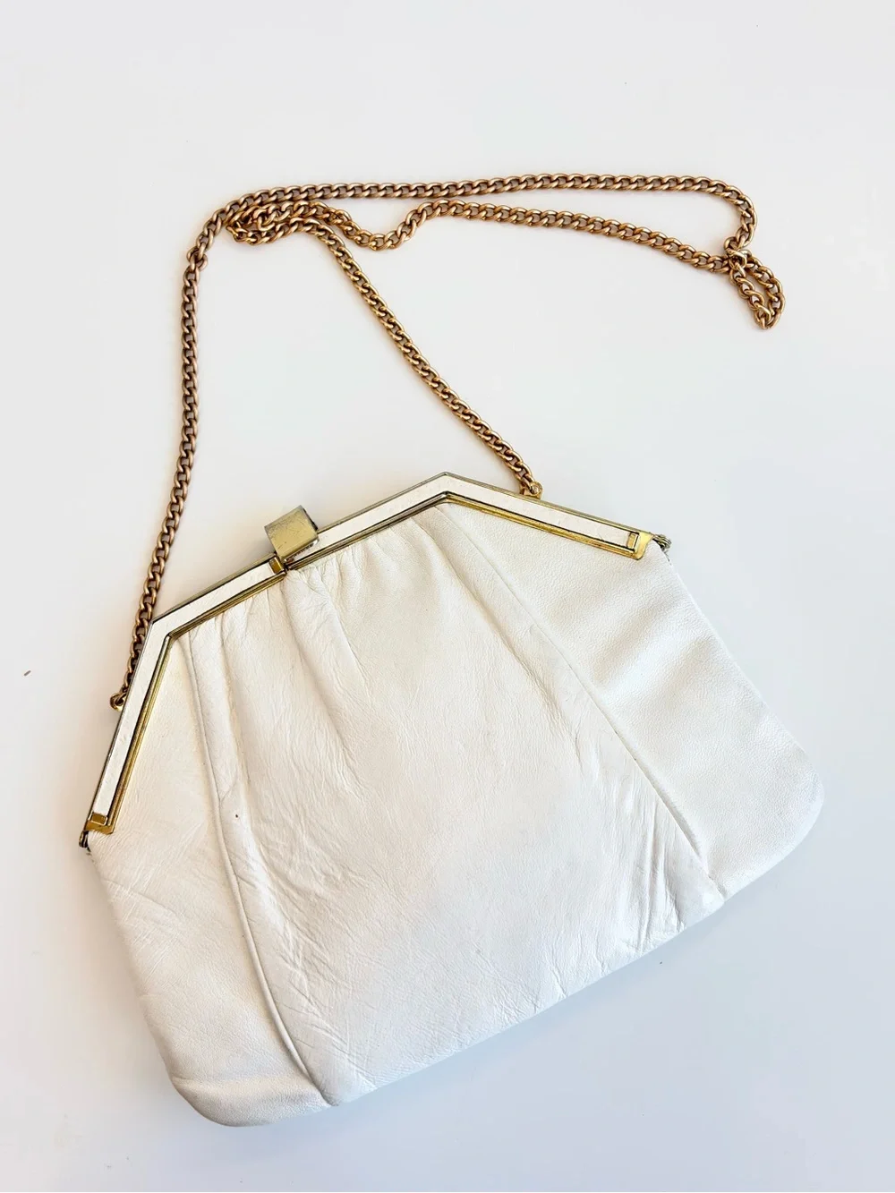 Mid-century White Genuine leather Diamond Shape Hinge Frame Two-Way Bag Vintage